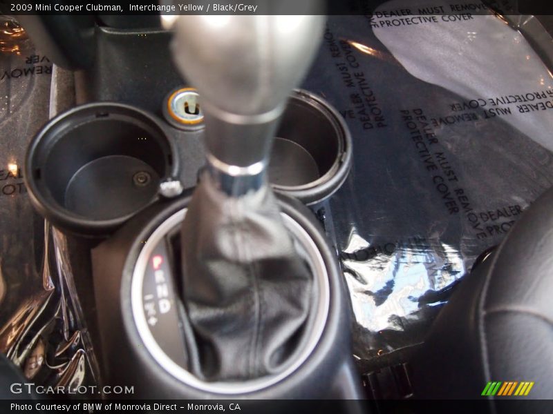 Interchange Yellow / Black/Grey 2009 Mini Cooper Clubman