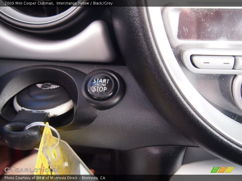 Interchange Yellow / Black/Grey 2009 Mini Cooper Clubman