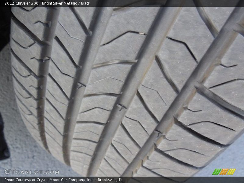 Bright Silver Metallic / Black 2012 Chrysler 300