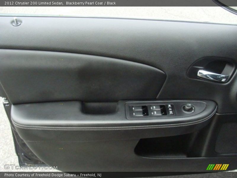 Blackberry Pearl Coat / Black 2012 Chrysler 200 Limited Sedan