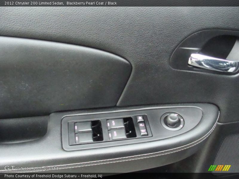 Blackberry Pearl Coat / Black 2012 Chrysler 200 Limited Sedan