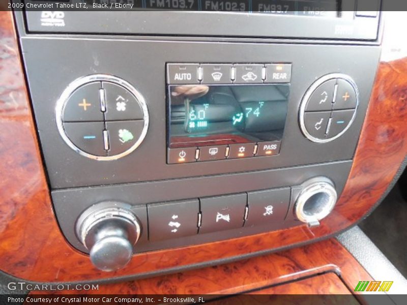 Black / Ebony 2009 Chevrolet Tahoe LTZ