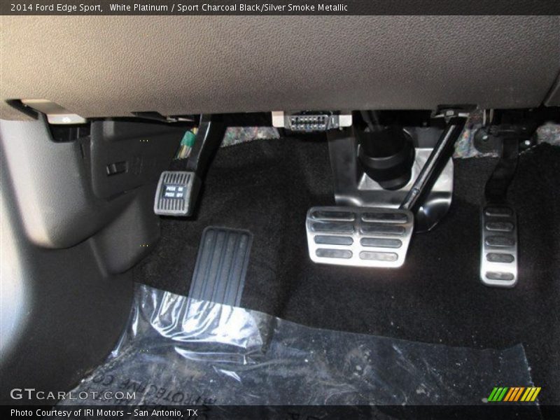 White Platinum / Sport Charcoal Black/Silver Smoke Metallic 2014 Ford Edge Sport
