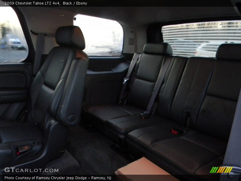Black / Ebony 2009 Chevrolet Tahoe LTZ 4x4