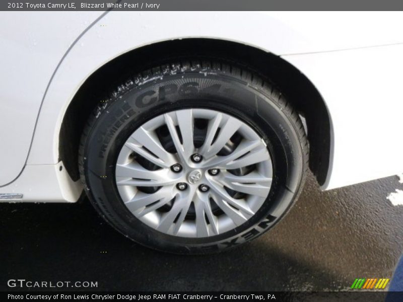 Blizzard White Pearl / Ivory 2012 Toyota Camry LE