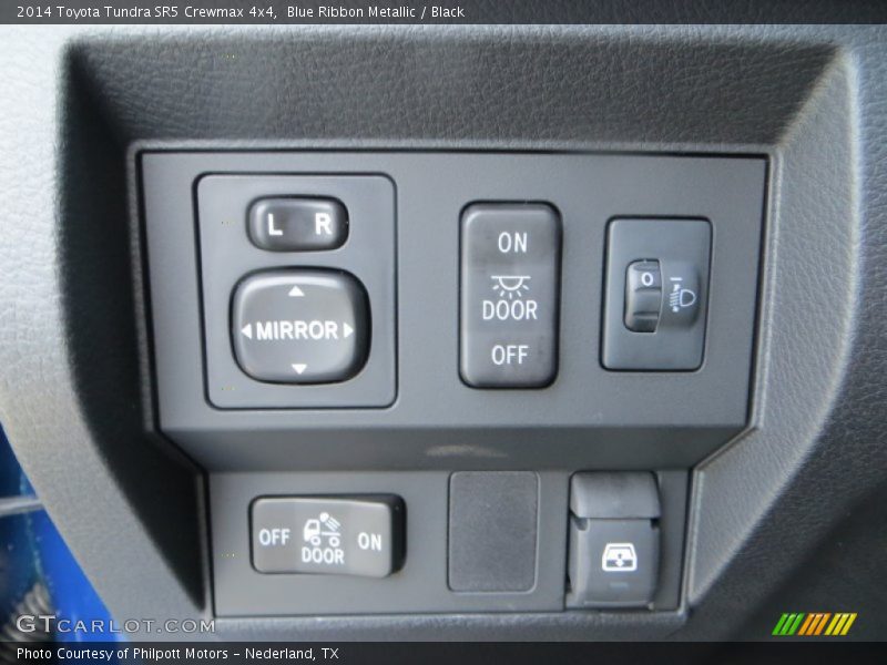 Blue Ribbon Metallic / Black 2014 Toyota Tundra SR5 Crewmax 4x4