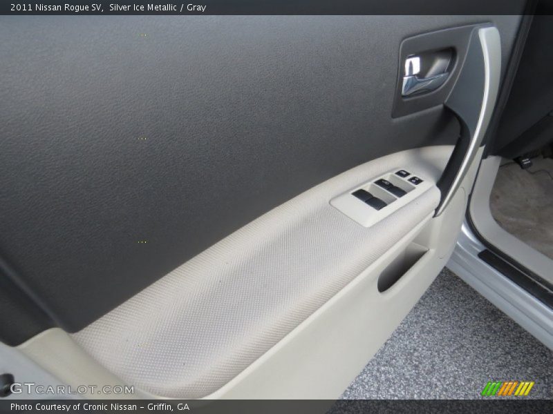 Silver Ice Metallic / Gray 2011 Nissan Rogue SV