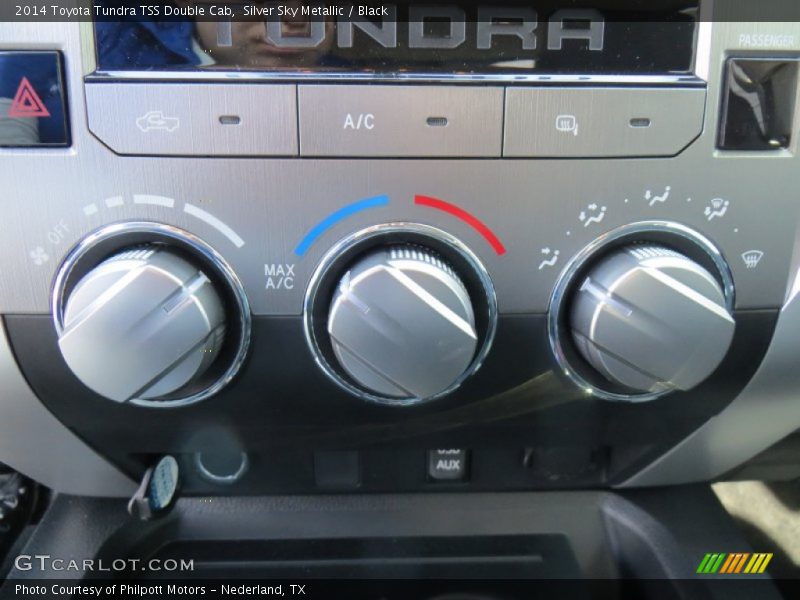 Silver Sky Metallic / Black 2014 Toyota Tundra TSS Double Cab