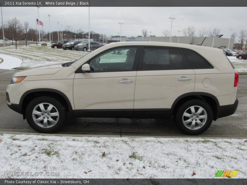 White Sand Beige / Black 2011 Kia Sorento LX