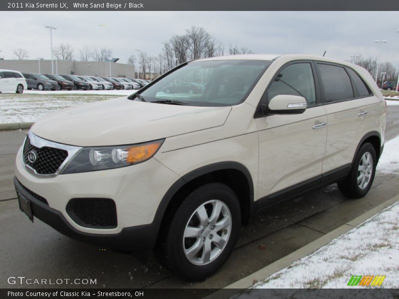 White Sand Beige / Black 2011 Kia Sorento LX