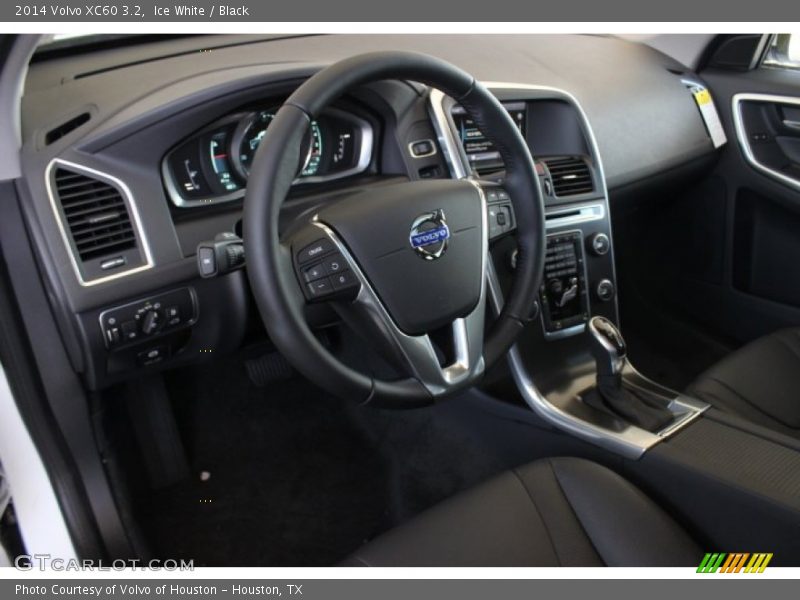 Ice White / Black 2014 Volvo XC60 3.2
