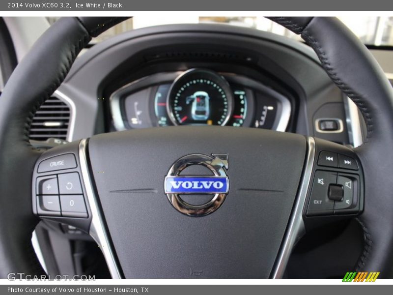 Ice White / Black 2014 Volvo XC60 3.2