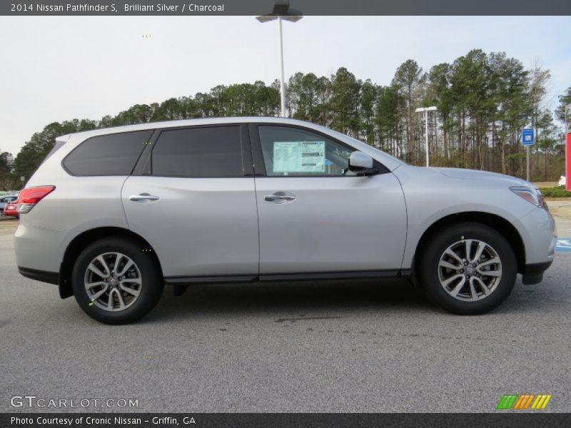 Brilliant Silver / Charcoal 2014 Nissan Pathfinder S