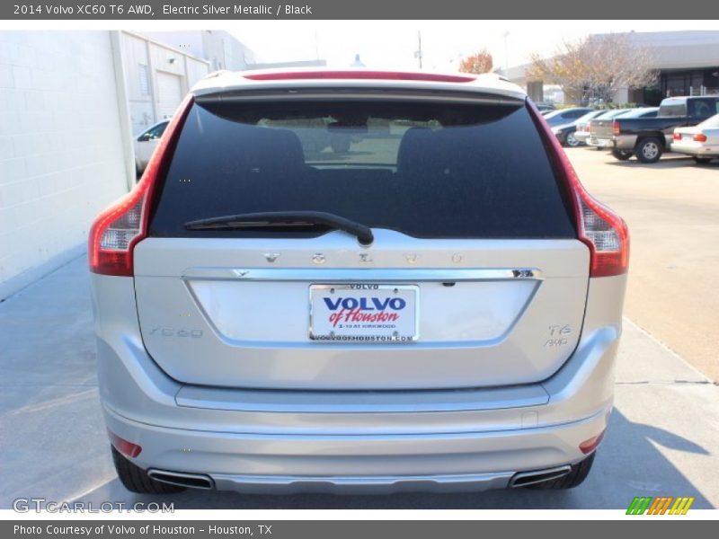 Electric Silver Metallic / Black 2014 Volvo XC60 T6 AWD