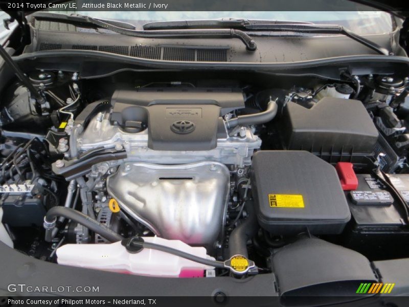Attitude Black Metallic / Ivory 2014 Toyota Camry LE
