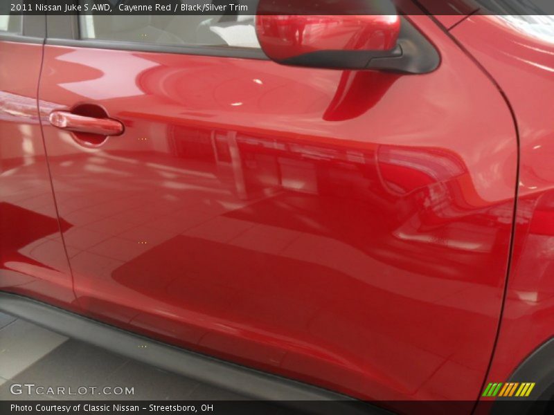 Cayenne Red / Black/Silver Trim 2011 Nissan Juke S AWD