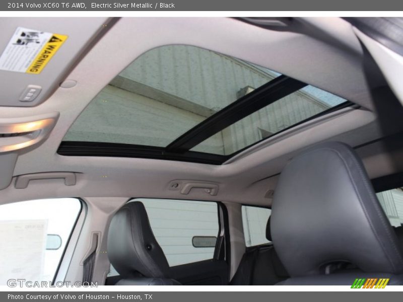 Sunroof of 2014 XC60 T6 AWD
