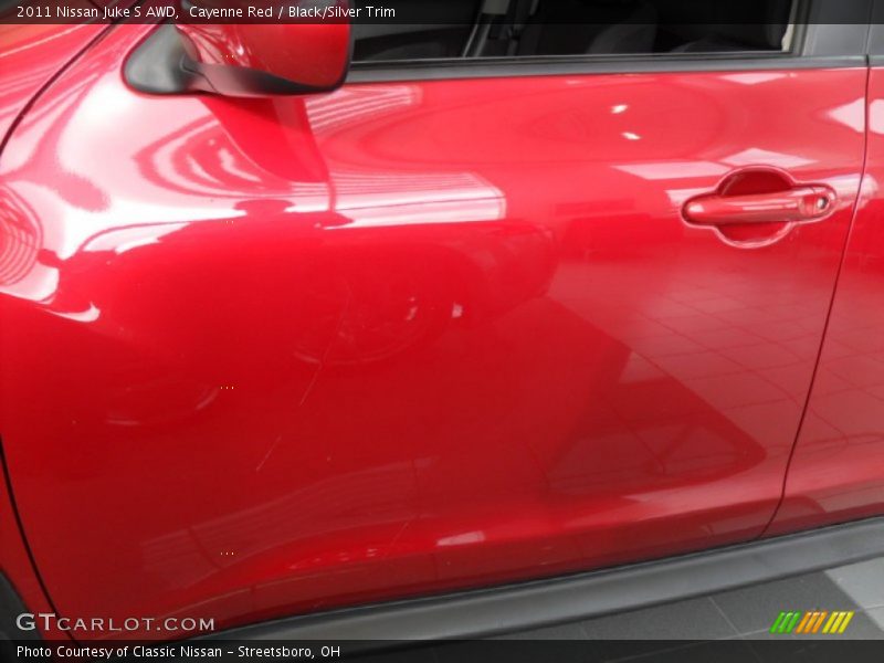 Cayenne Red / Black/Silver Trim 2011 Nissan Juke S AWD