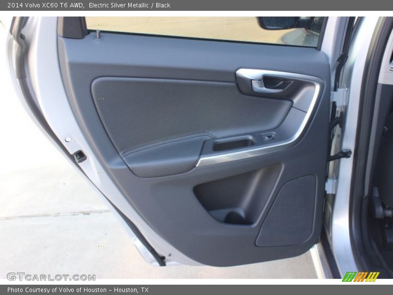 Electric Silver Metallic / Black 2014 Volvo XC60 T6 AWD