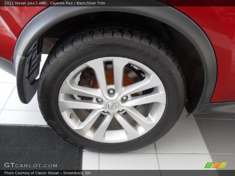 Cayenne Red / Black/Silver Trim 2011 Nissan Juke S AWD