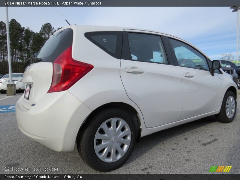 Aspen White / Charcoal 2014 Nissan Versa Note S Plus