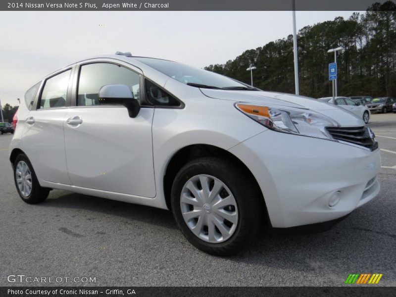 Aspen White / Charcoal 2014 Nissan Versa Note S Plus