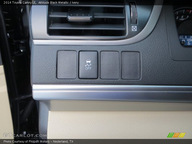 Attitude Black Metallic / Ivory 2014 Toyota Camry LE