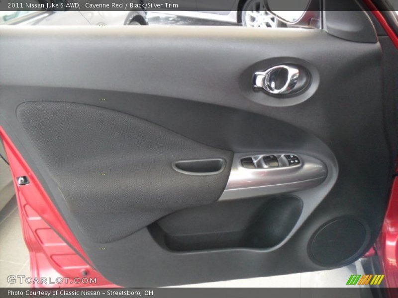 Cayenne Red / Black/Silver Trim 2011 Nissan Juke S AWD