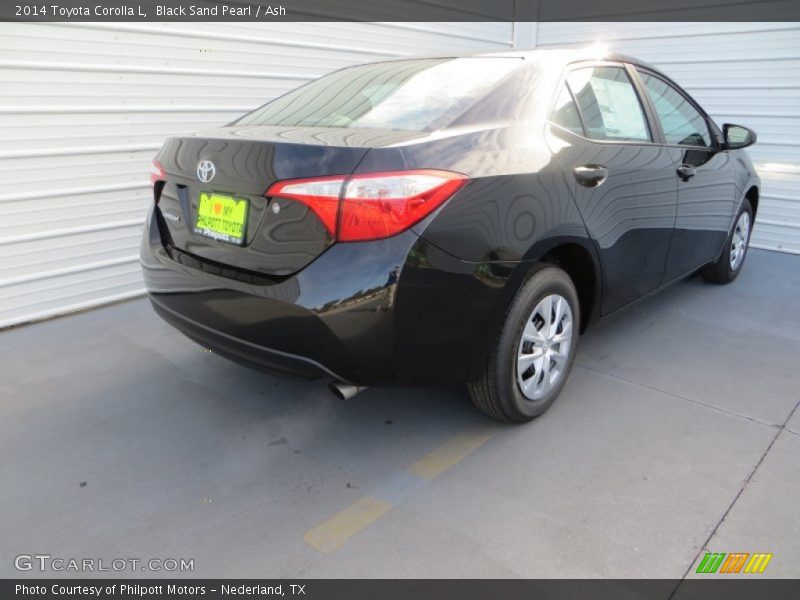 Black Sand Pearl / Ash 2014 Toyota Corolla L