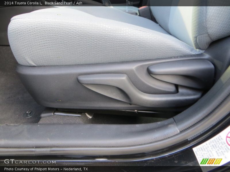 Black Sand Pearl / Ash 2014 Toyota Corolla L