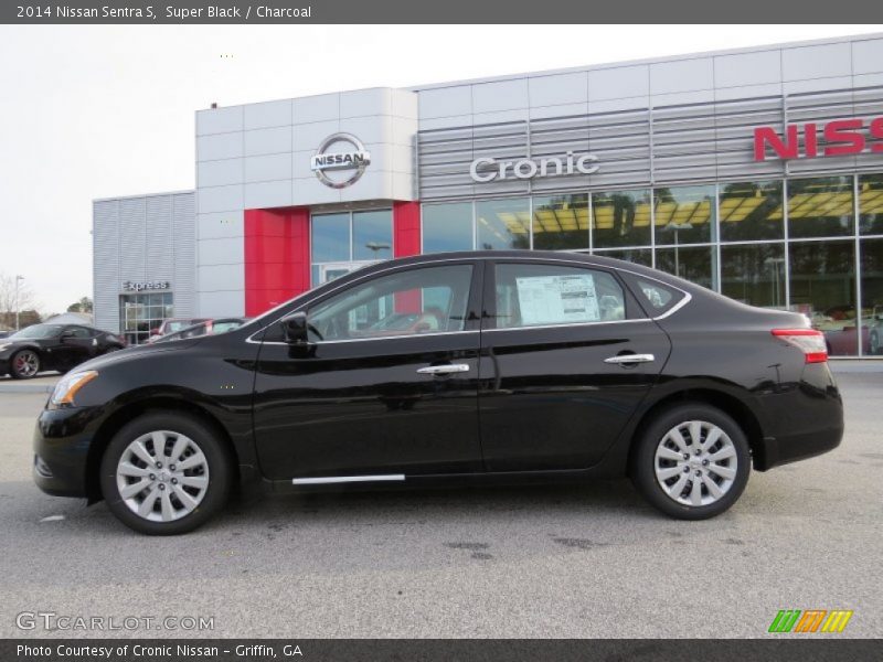 Super Black / Charcoal 2014 Nissan Sentra S