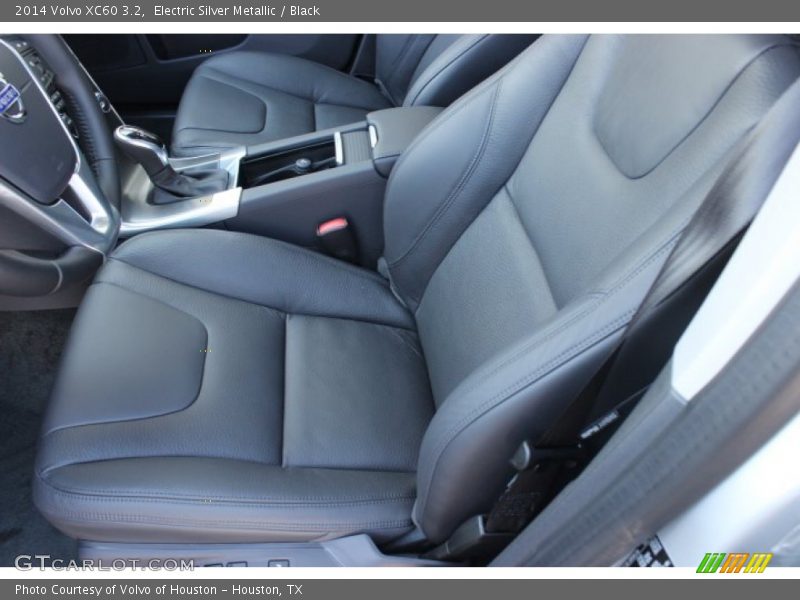 Electric Silver Metallic / Black 2014 Volvo XC60 3.2