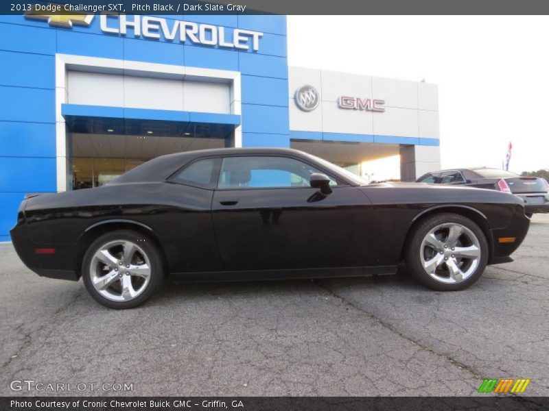 Pitch Black / Dark Slate Gray 2013 Dodge Challenger SXT