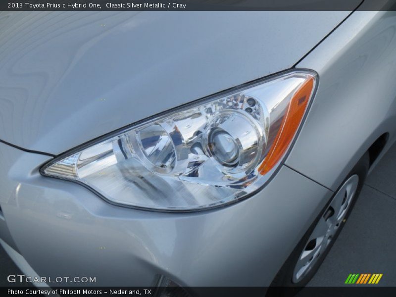 Classic Silver Metallic / Gray 2013 Toyota Prius c Hybrid One