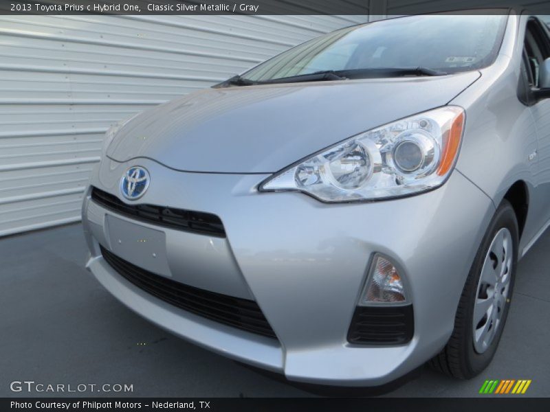 Classic Silver Metallic / Gray 2013 Toyota Prius c Hybrid One