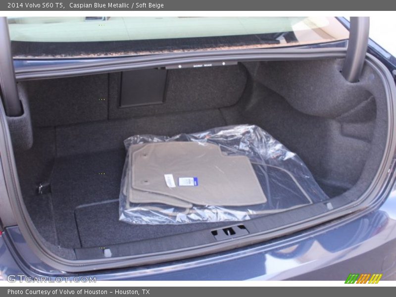 Caspian Blue Metallic / Soft Beige 2014 Volvo S60 T5