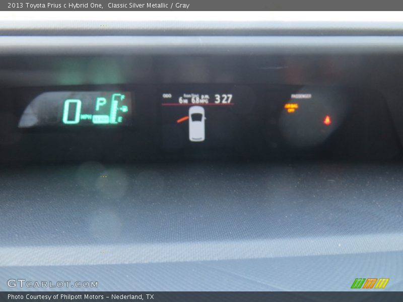 Classic Silver Metallic / Gray 2013 Toyota Prius c Hybrid One