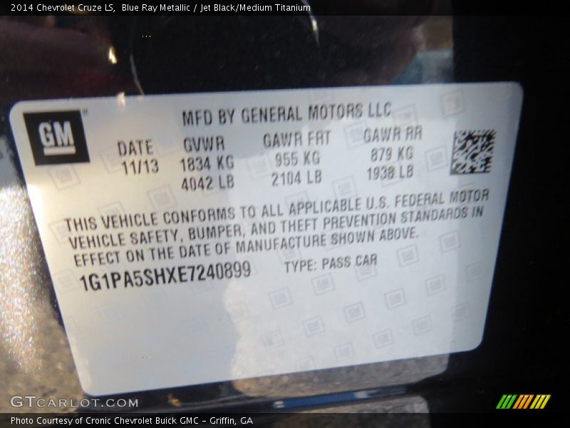 Blue Ray Metallic / Jet Black/Medium Titanium 2014 Chevrolet Cruze LS