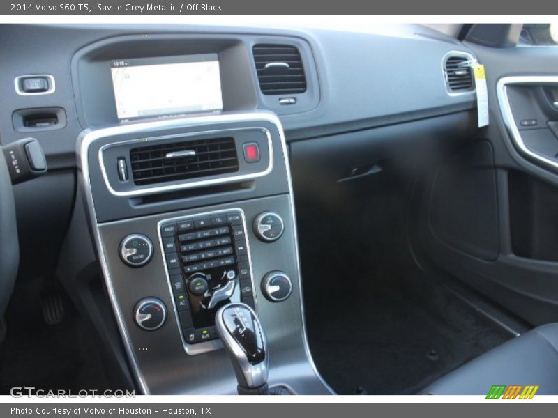 Saville Grey Metallic / Off Black 2014 Volvo S60 T5