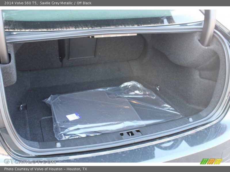 Saville Grey Metallic / Off Black 2014 Volvo S60 T5