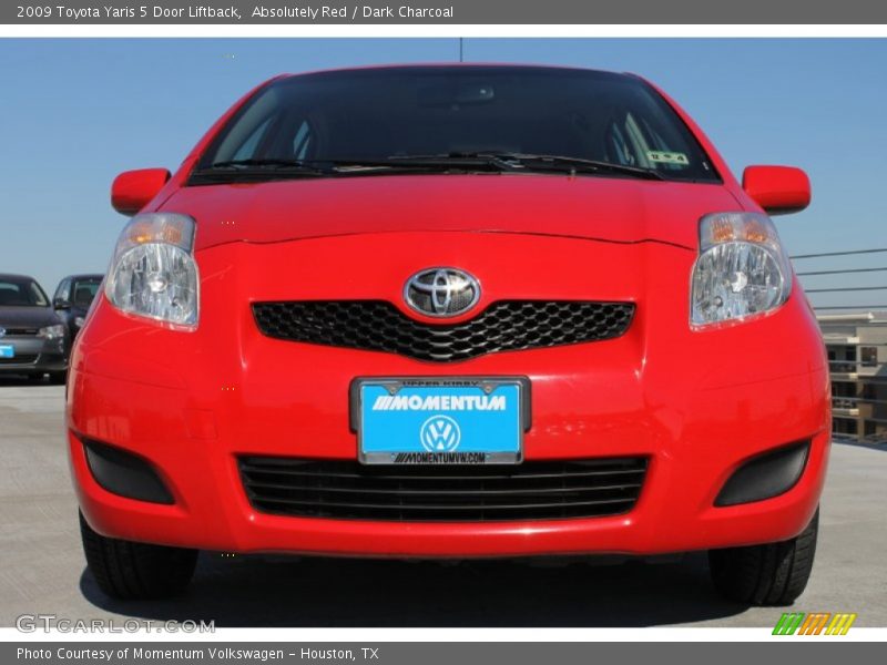 Absolutely Red / Dark Charcoal 2009 Toyota Yaris 5 Door Liftback