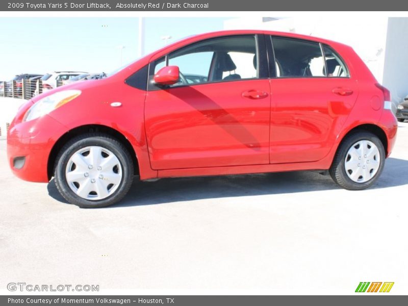 Absolutely Red / Dark Charcoal 2009 Toyota Yaris 5 Door Liftback
