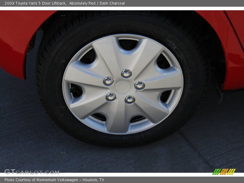 Absolutely Red / Dark Charcoal 2009 Toyota Yaris 5 Door Liftback