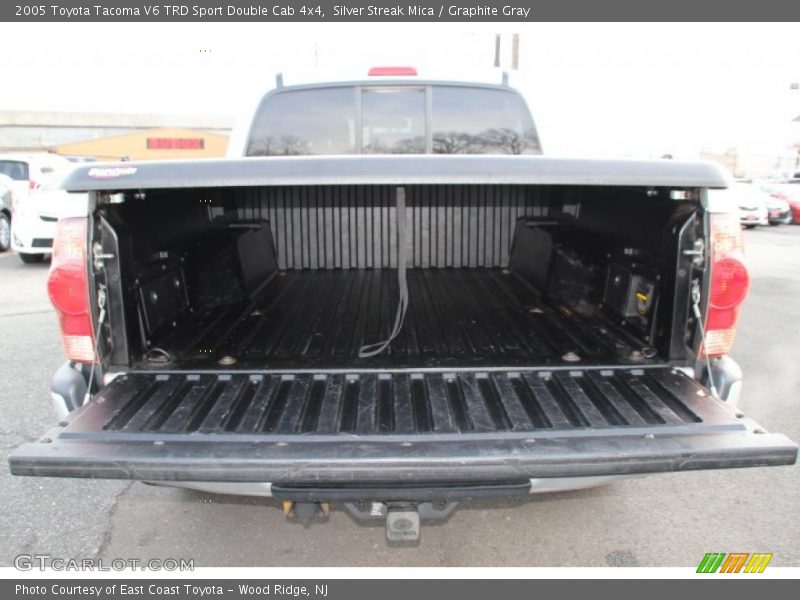 Silver Streak Mica / Graphite Gray 2005 Toyota Tacoma V6 TRD Sport Double Cab 4x4