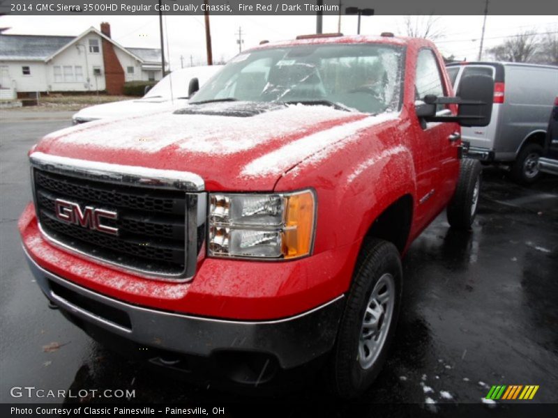 Front 3/4 View of 2014 Sierra 3500HD Regular Cab Dually Chassis