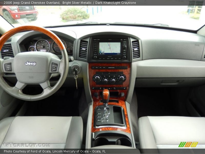 Dashboard of 2006 Grand Cherokee Overland