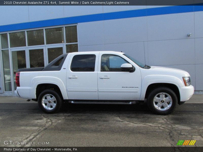 Summit White / Dark Cashmere/Light Cashmere 2010 Chevrolet Avalanche Z71 4x4