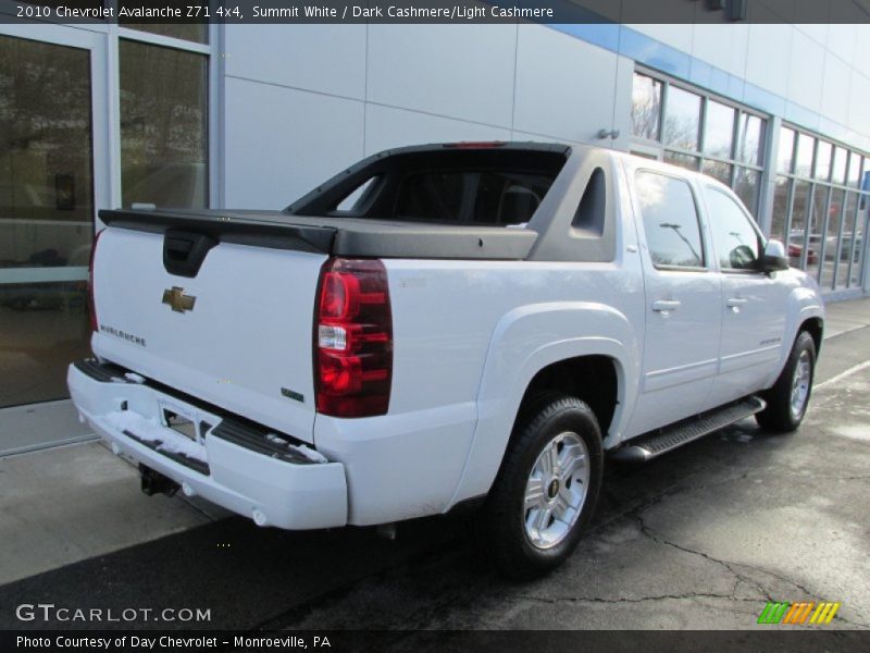 Summit White / Dark Cashmere/Light Cashmere 2010 Chevrolet Avalanche Z71 4x4