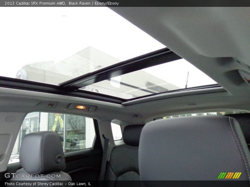 Sunroof of 2013 SRX Premium AWD