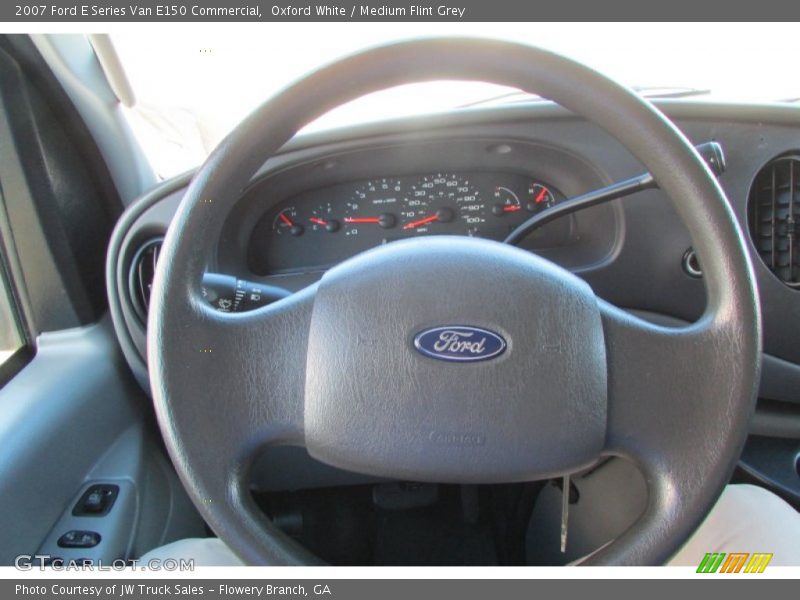 Oxford White / Medium Flint Grey 2007 Ford E Series Van E150 Commercial